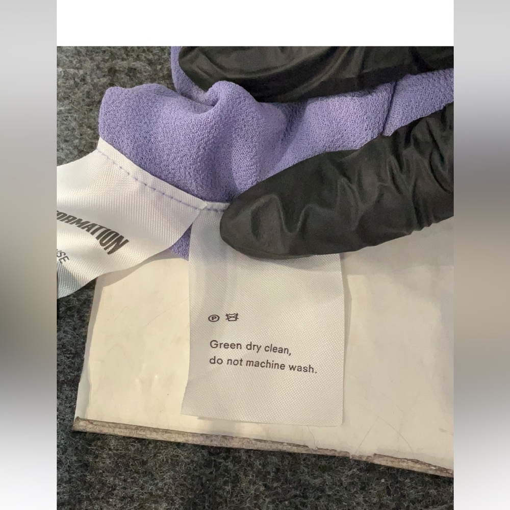 NWT reformation Adele wrap dress purple floral size large - Picture 7 of 7